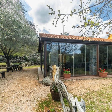 Il Rifugio Guest House Baunei Exterior photo